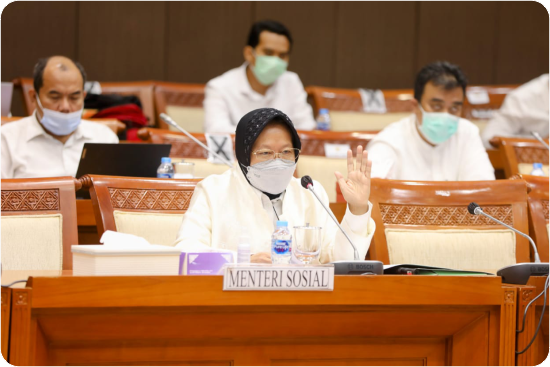 Raker Komisi VIII DPR RI Bersama Menteri Sosial Terkait Kebijakan Verifikasi dan Validasi Data Kemiskinan di Indonesia
